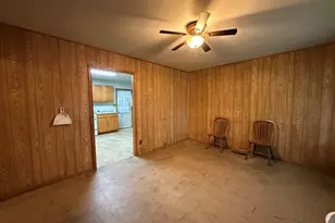 141 S Oakdale Ave, Kankakee, IL 60901 - Photo 3