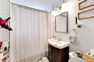 5333 W Foster Ave, Chicago, IL 60630 - Photo 19