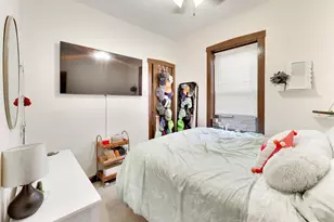 5333 W Foster Ave, Chicago, IL 60630 - Photo 15