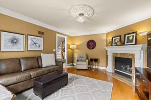 10718 Hollow Tree Rd, Orland Park, IL 60462 - Photo 5