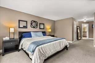 10718 Hollow Tree Rd, Orland Park, IL 60462 - Photo 17