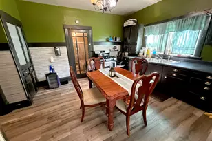 300 W Allmon St, Salem, IL 62881 - Photo 9