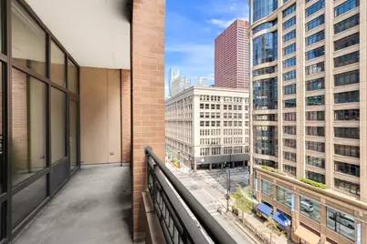 520 S State Street #705, Chicago, IL 60605 - Photo 17