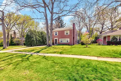 745 Greenview Place, Lake Forest, IL 60045 - Photo 1