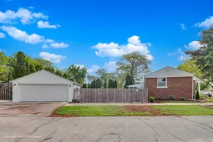 10072 Drury Ln, Westchester, IL 60154 - Photo 35