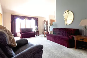 607 Flanagan Dr, Minooka, IL 60447 - Photo 5
