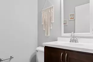 2060 Crossing Ct, Lombard, IL 60148 - Photo 17