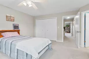 2060 Crossing Ct, Lombard, IL 60148 - Photo 15