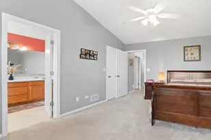 2060 Crossing Ct, Lombard, IL 60148 - Photo 11