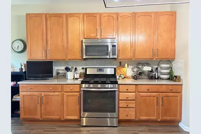 1883 Crenshaw Circle, Vernon Hills, IL 60061 - Photo 3