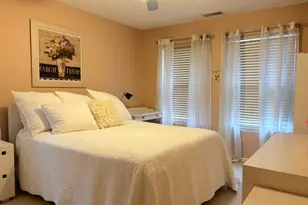 1883 Crenshaw Cir, Vernon Hills, IL 60061 - Photo 19