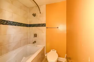 130 Canton Ln, Streamwood, IL 60107 - Photo 13