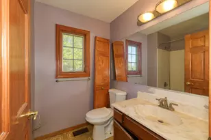 130 Canton Ln, Streamwood, IL 60107 - Photo 11