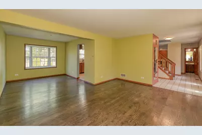 130 Canton Lane, Streamwood, IL 60107 - Photo 15