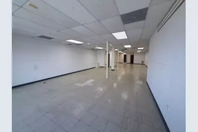 5221 W Belmont Avenue, Chicago, IL 60641 - Photo 3