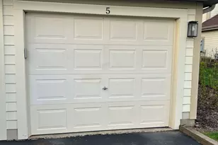 823 E Coach Rd, Palatine, IL 60074 - Photo 17