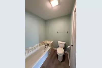 823 E Coach Road #5, Palatine, IL 60074 - Photo 11