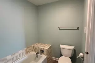 823 E Coach Rd, Palatine, IL 60074 - Photo 11