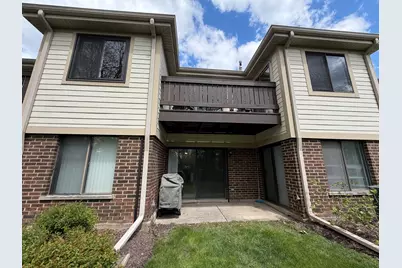 823 E Coach Road #5, Palatine, IL 60074 - Photo 15