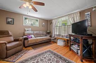 406 N 4th St, Oregon, IL 61061 - Photo 5