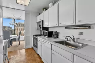 5455 N Sheridan Rd, Chicago, IL 60640 - Photo 25