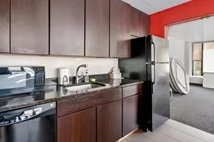 5455 N Sheridan Rd, Chicago, IL 60640 - Photo 39