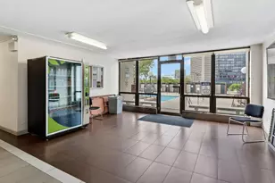 5455 N Sheridan Rd, Chicago, IL 60640 - Photo 37