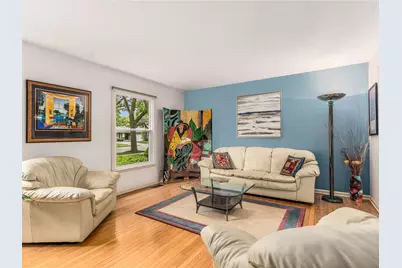 1813 Clyde Drive, Naperville, IL 60565 - Photo 5