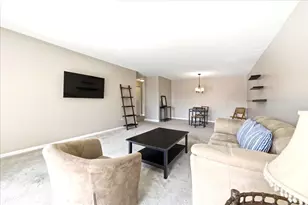 1311 S Finley Rd, Lombard, IL 60148 - Photo 3