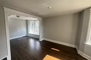 2316 S 59th Ct, Cicero, IL 60804 - Photo 3
