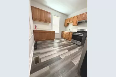 9237 S Paxton Avenue #1, Chicago, IL 60617 - Photo 9
