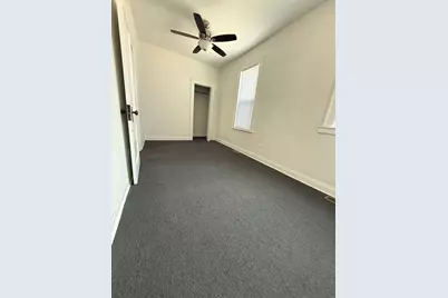 9237 S Paxton Avenue #1, Chicago, IL 60617 - Photo 7