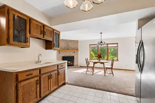 15004 Mayo Dr, Orland Park, IL 60462 - Photo 5