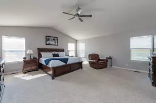 206 Chesapeake Bay, Winthrop Harbor, IL 60096 - Photo 21