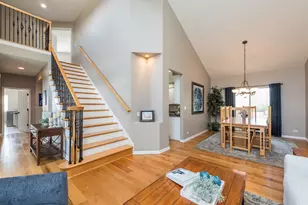 206 Chesapeake Bay, Winthrop Harbor, IL 60096 - Photo 3
