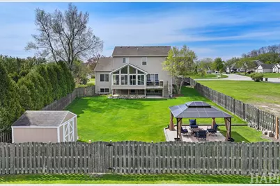 206 Chesapeake Bay, Winthrop Harbor, IL 60096 - Photo 41