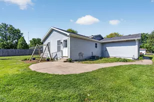 1354 Rivard Dr, Bourbonnais, IL 60914 - Photo 43