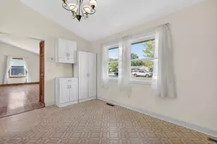 1354 Rivard Dr, Bourbonnais, IL 60914 - Photo 7