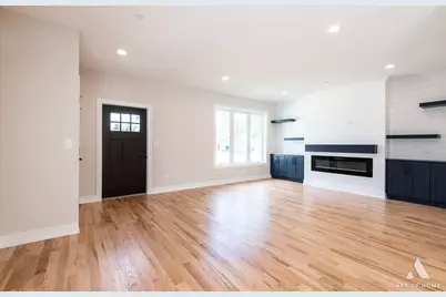 7957 W 73 Place, Bridgeview, IL 60455 - Photo 7