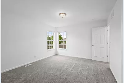 1463 W Remington Lane, Round Lake, IL 60073 - Photo 9