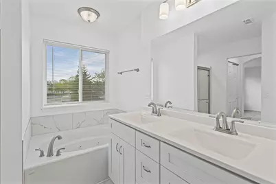 1463 W Remington Lane, Round Lake, IL 60073 - Photo 13