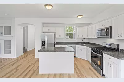 1463 W Remington Lane, Round Lake, IL 60073 - Photo 5