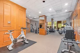 1540 N La Salle Dr, Chicago, IL 60601 - Photo 19