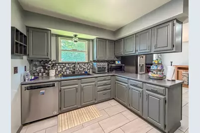 626 Bryan Avenue, Danville, IL 61832 - Photo 13