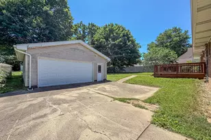 626 Bryan Ave, Danville, IL 61832 - Photo 31