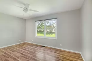 1022 Colony Lake Dr, Schaumburg, IL 60194 - Photo 11