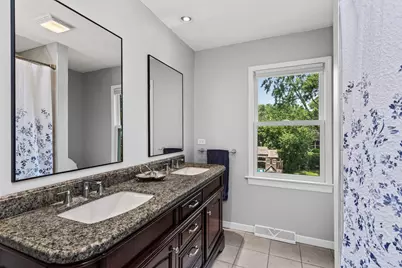 3850 Dauphine Avenue, Northbrook, IL 60062 - Photo 11