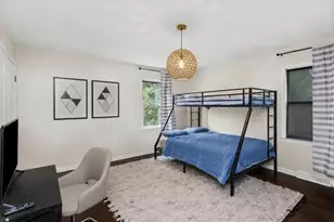 3850 Dauphine Ave, Northbrook, IL 60062 - Photo 9