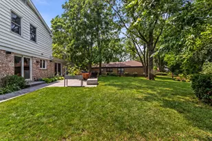 3850 Dauphine Ave, Northbrook, IL 60062 - Photo 17
