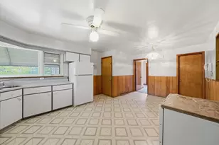 8351 W 99th St, Palos Hills, IL 60465 - Photo 15
